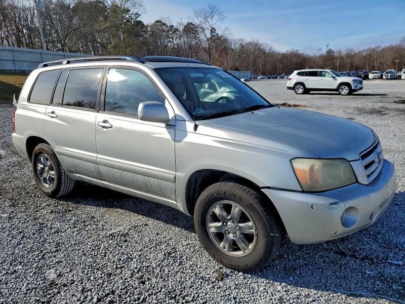 2004 TOYOTA HIGHLANDER #3301708396