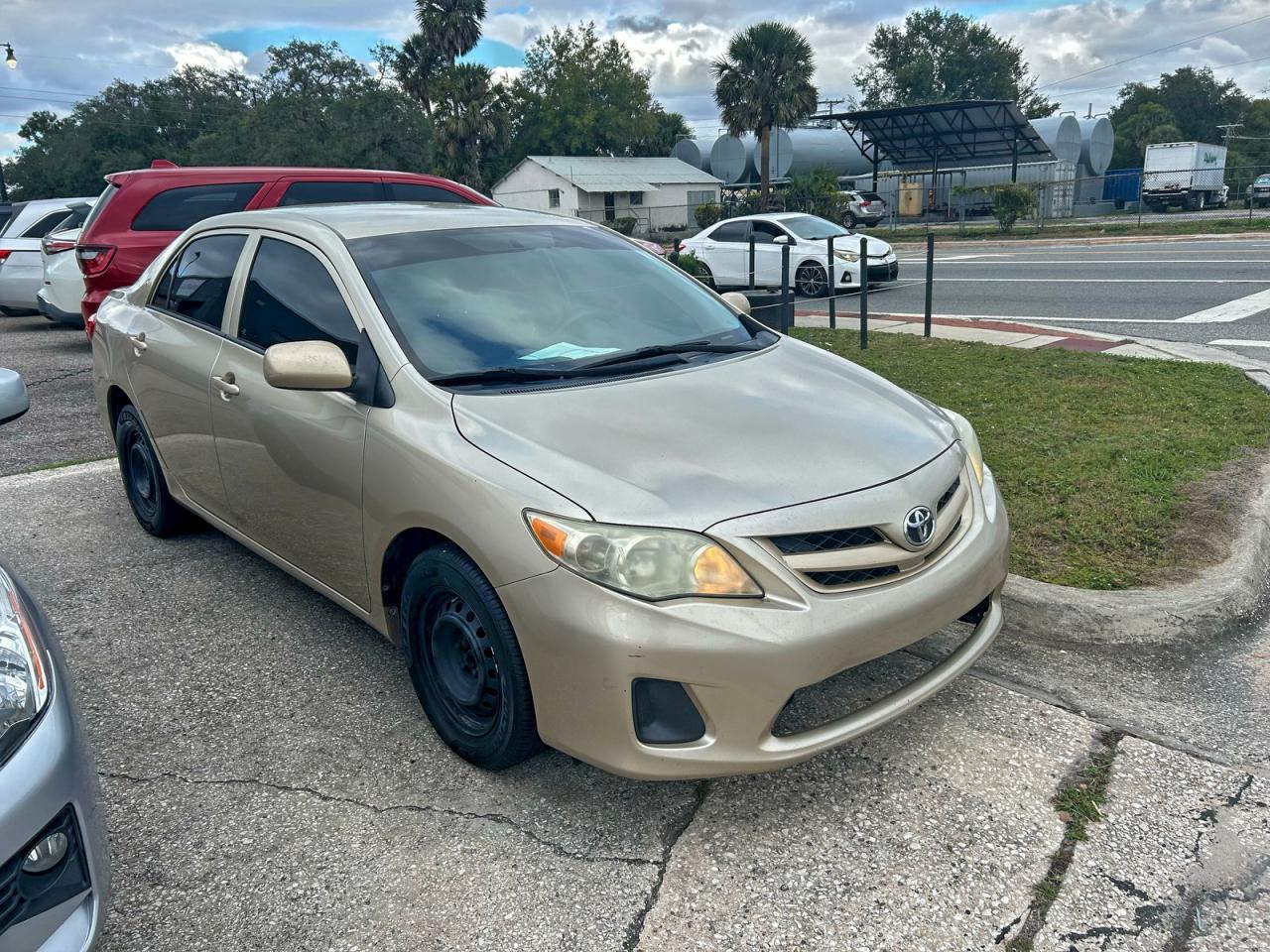 Lot #3310409020 2013 TOYOTA COROLLA BA