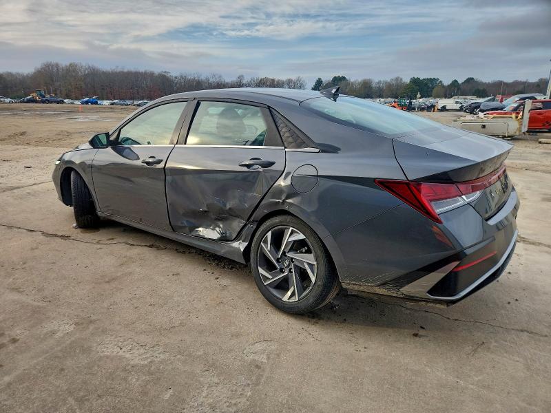 2025 HYUNDAI ELANTRA SE #3305299300