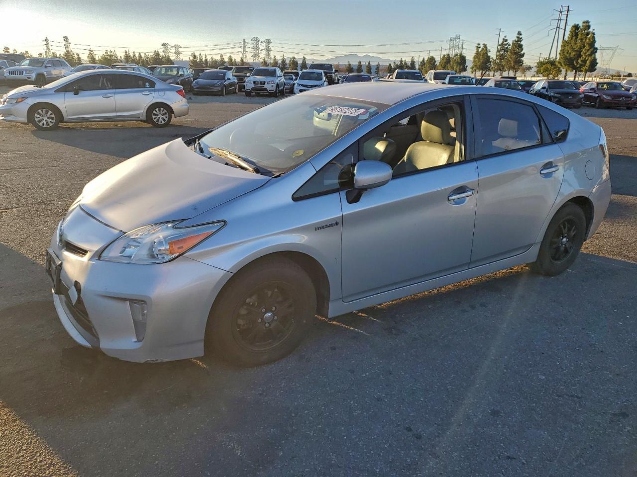 TOYOTA PRIUS