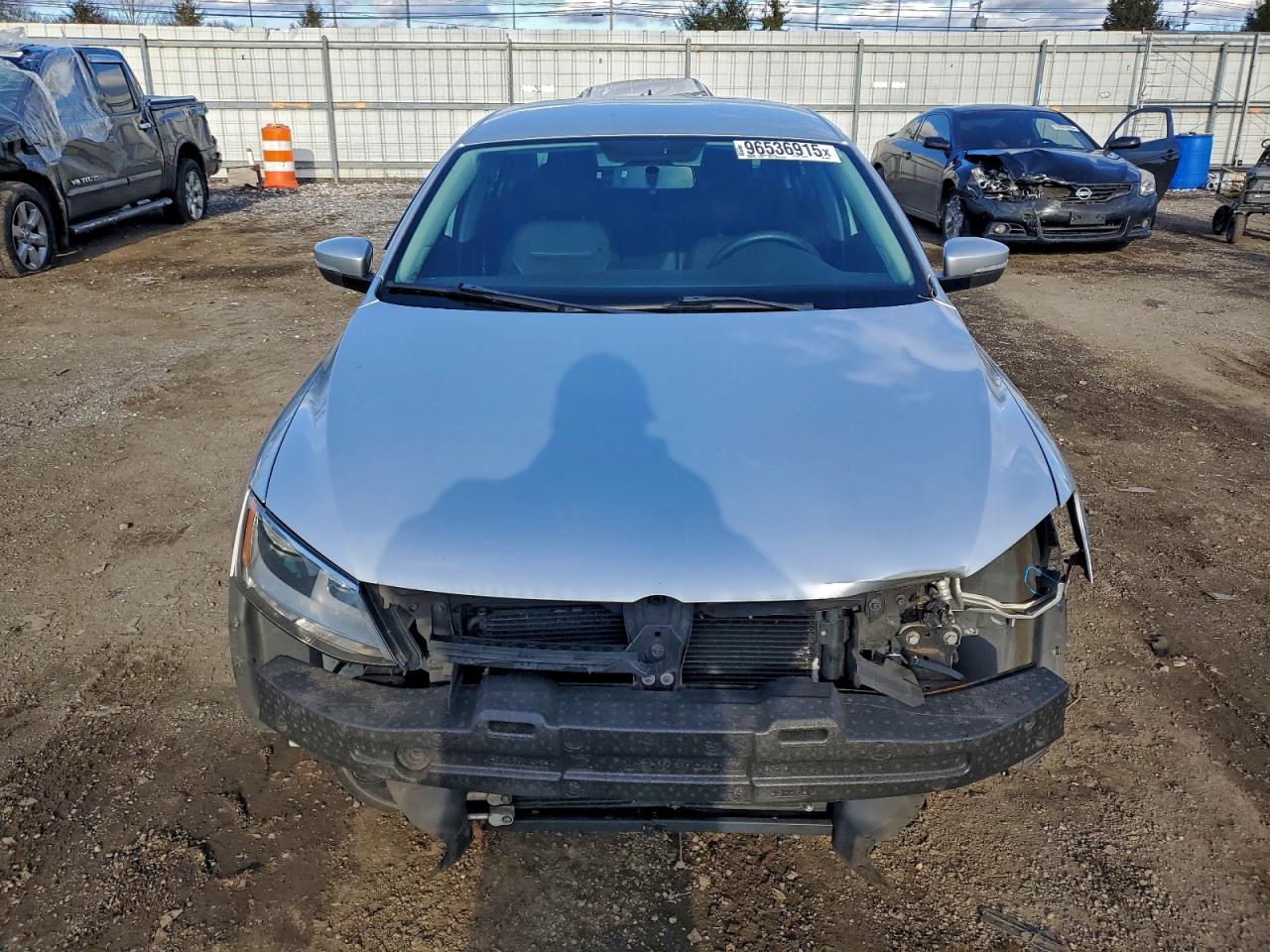 Lot #3311683246 2011 VOLKSWAGEN JETTA SE