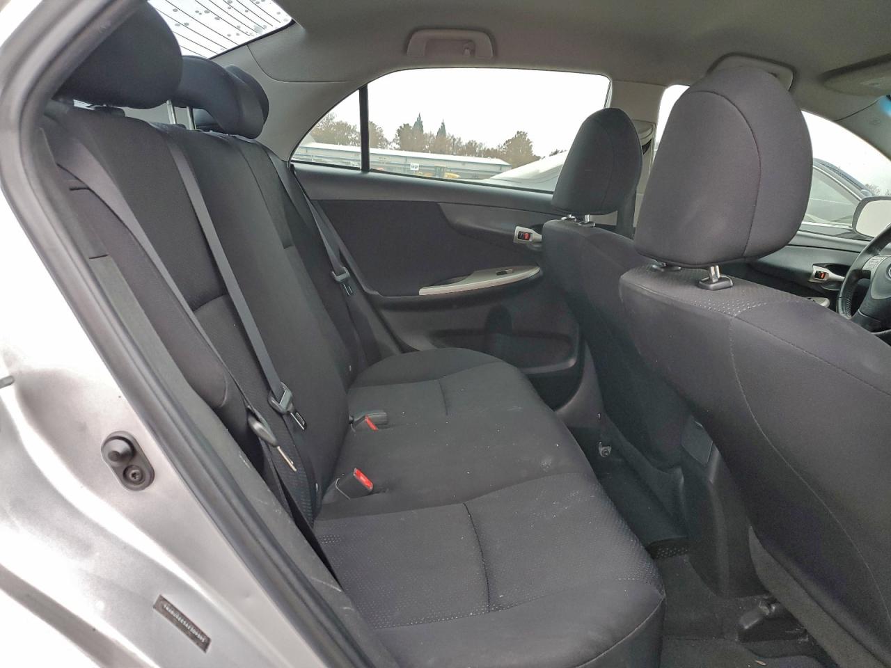 Lot #3310738739 2010 TOYOTA COROLLA BA