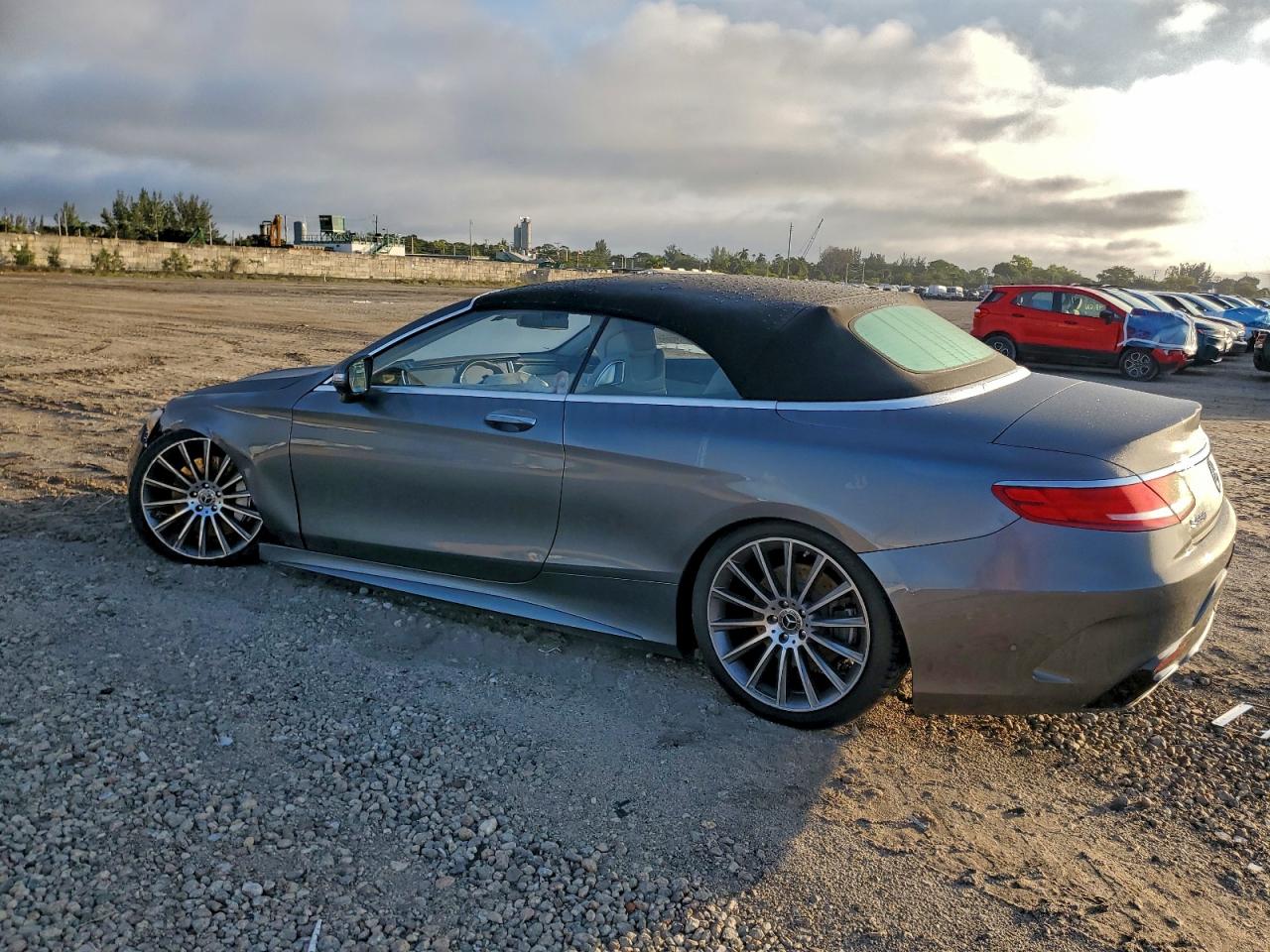 MERCEDES-BENZ S-CLASS 550