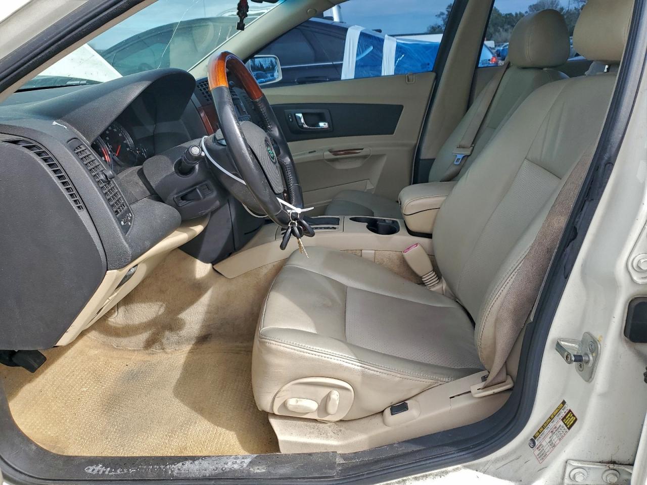 Lot #3302799997 2005 CADILLAC CTS HI FEA