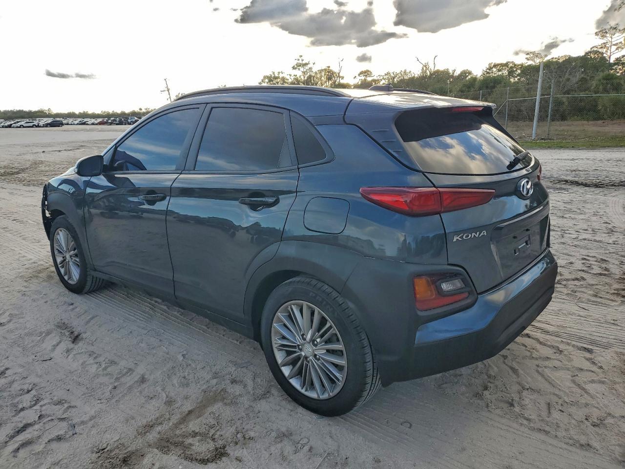 HYUNDAI KONA SEL
