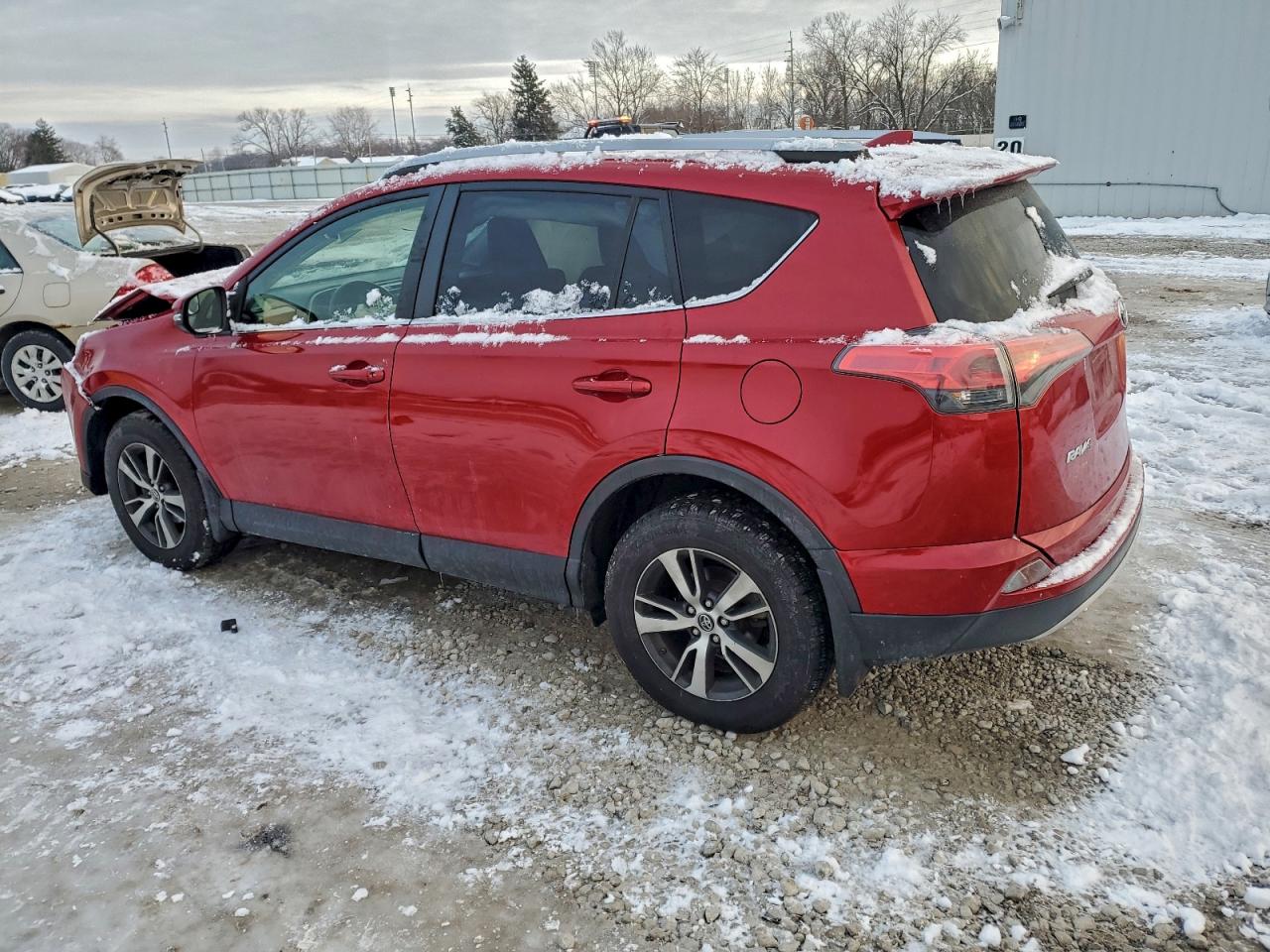 TOYOTA RAV4 XLE