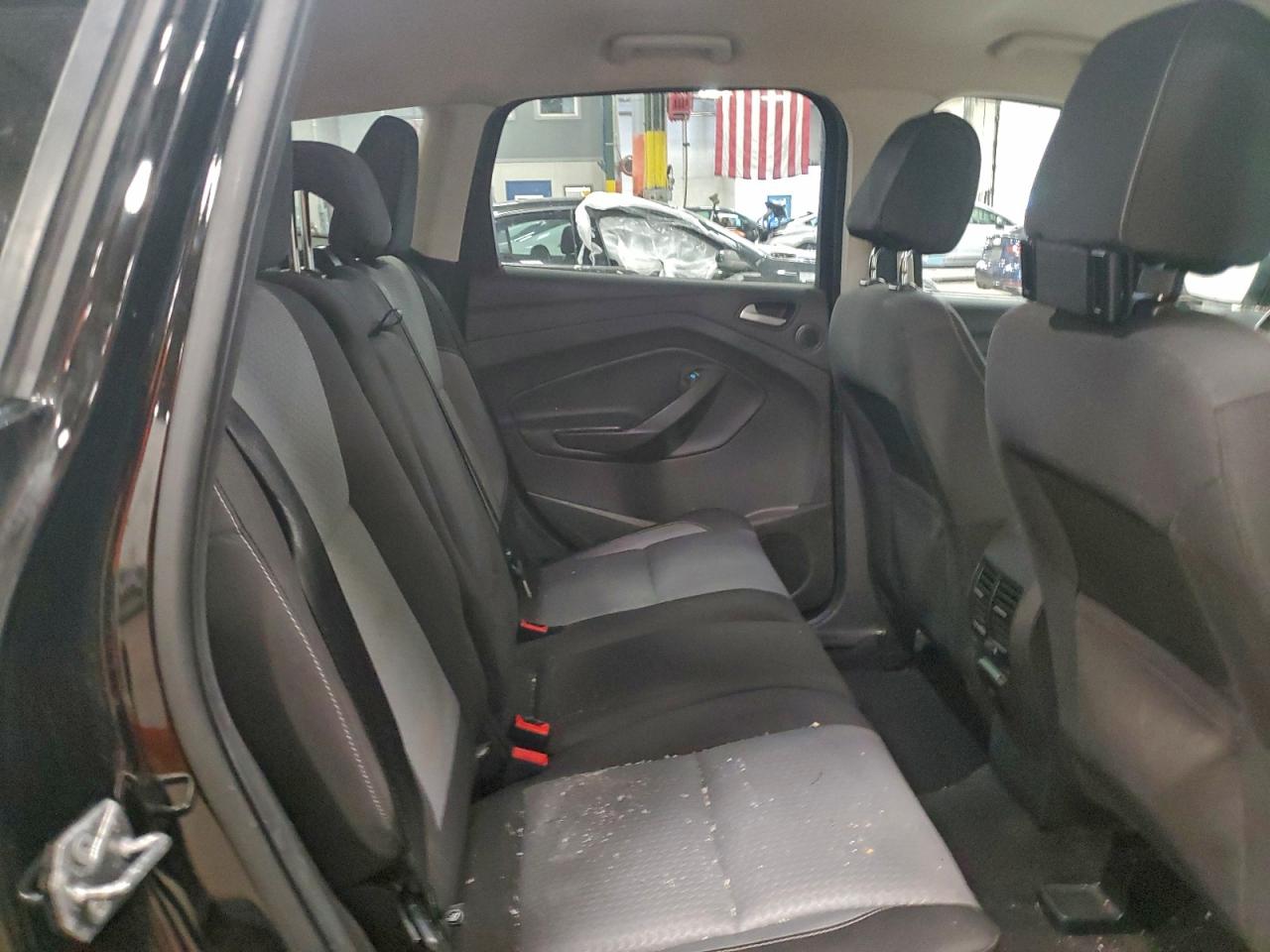 FORD ESCAPE SE