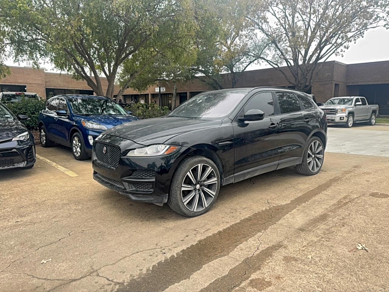 JAGUAR F-PACE PREMIUM