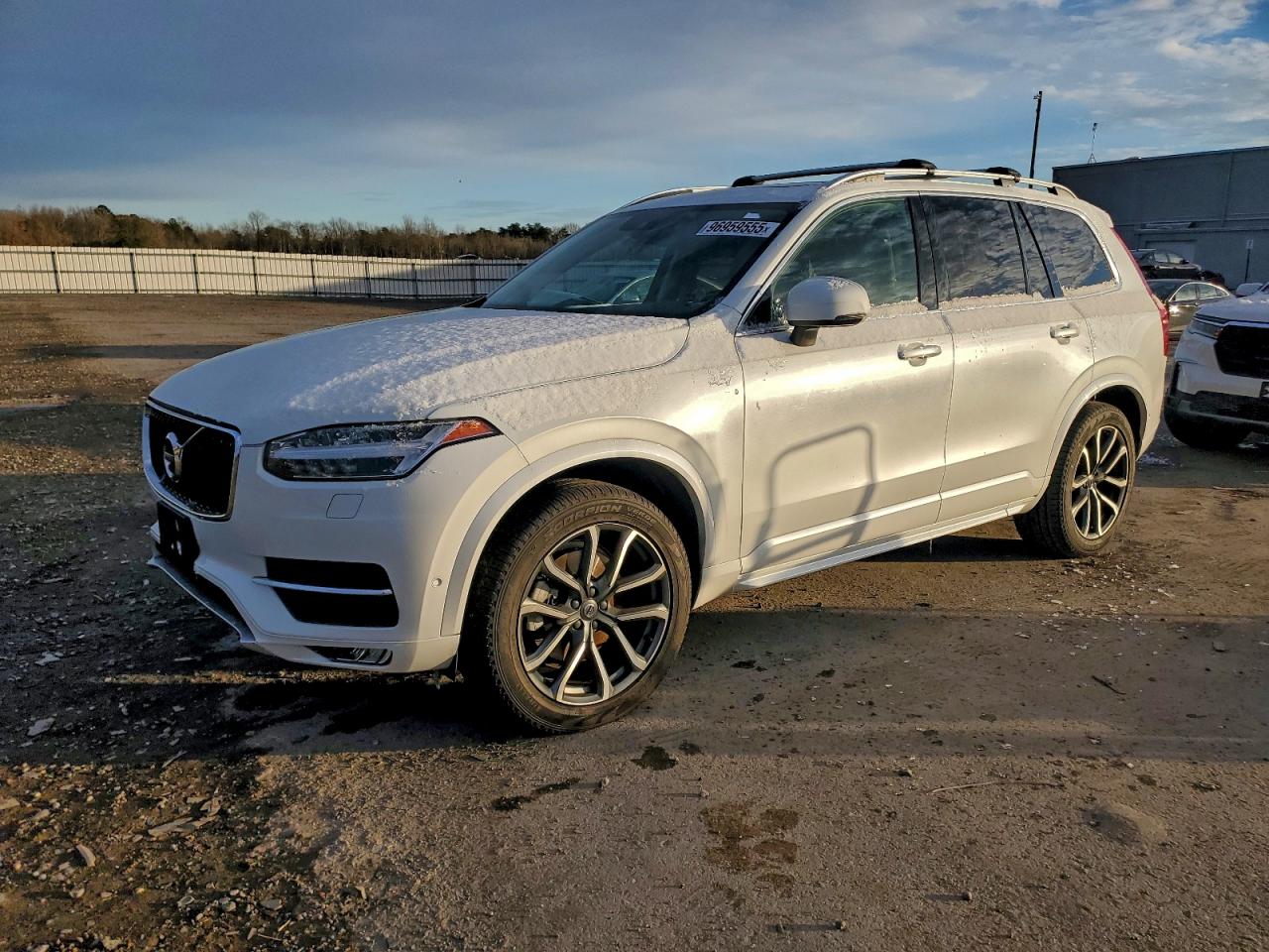 VOLVO XC90 T6