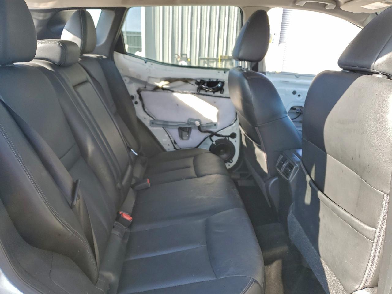 NISSAN ROGUE SPORT S