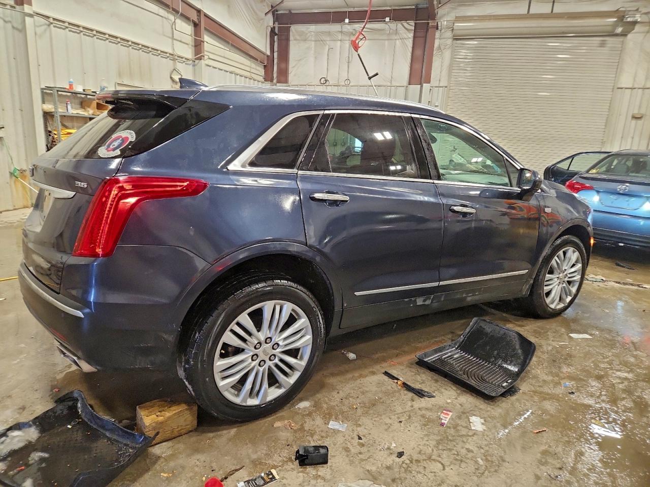 CADILLAC XT5 PREMIUM LUXURY