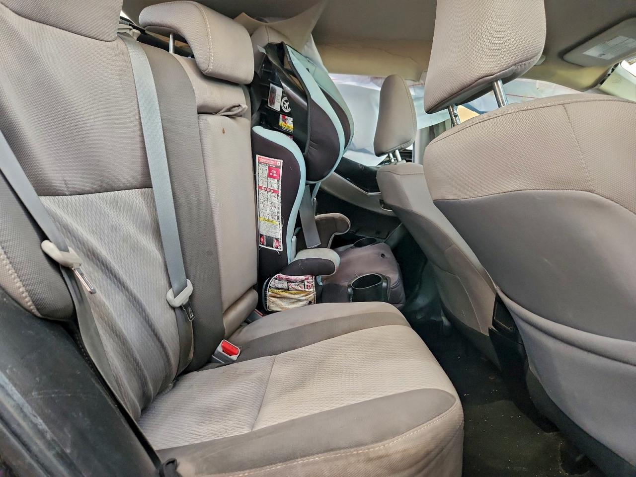 Lot #3316758415 2018 TOYOTA COROLLA L