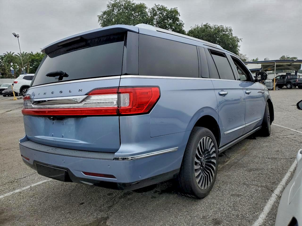 LINCOLN NAVIGATOR L BLACK LABEL