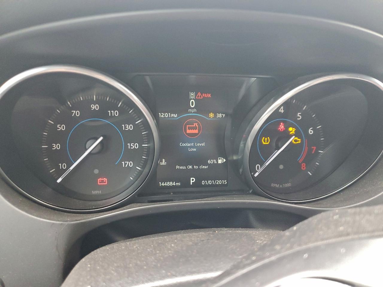 JAGUAR F-PACE R - SPORT