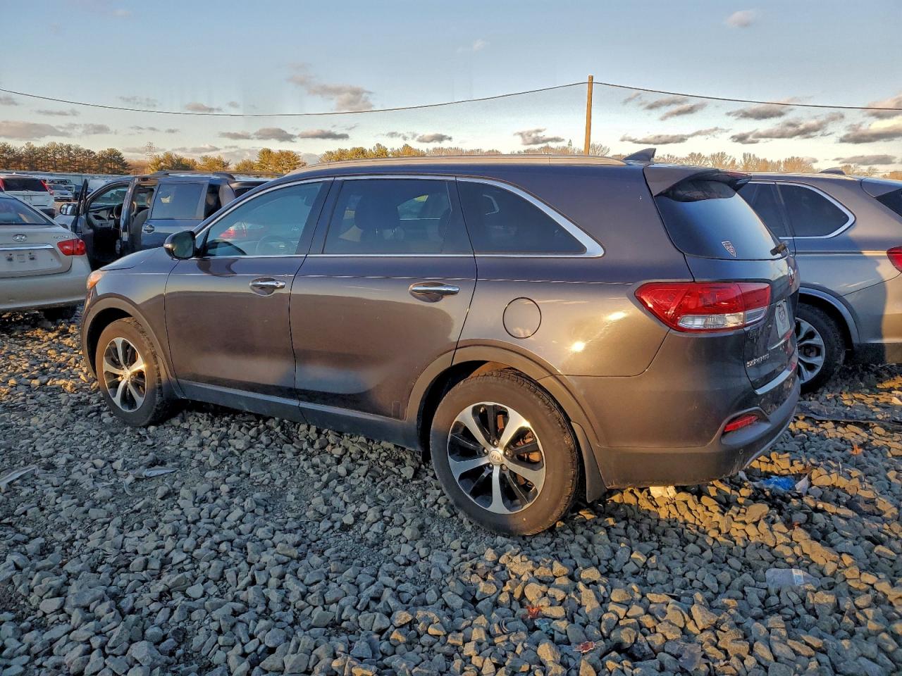 KIA SORENTO EX