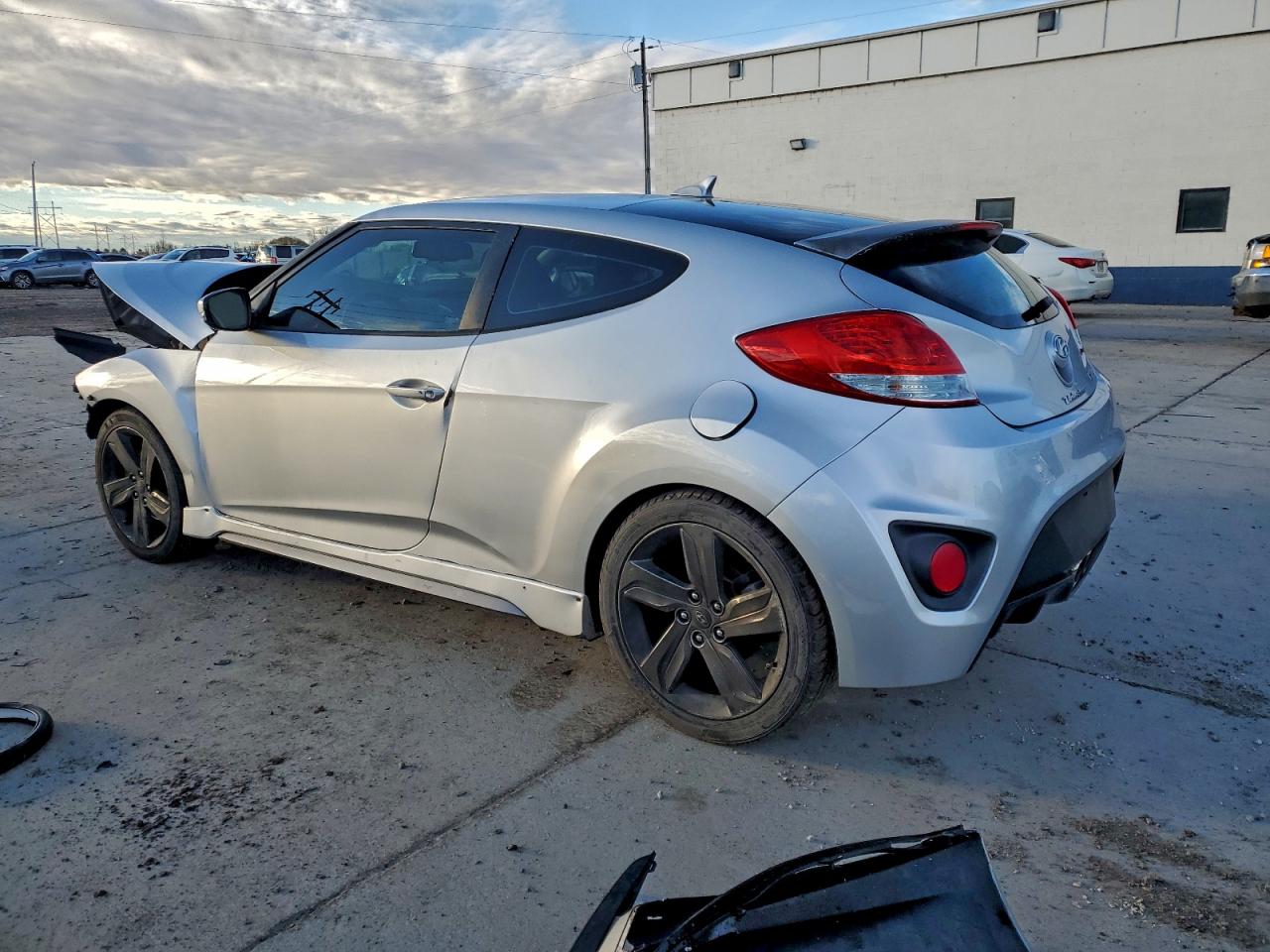 HYUNDAI VELOSTER TURBO