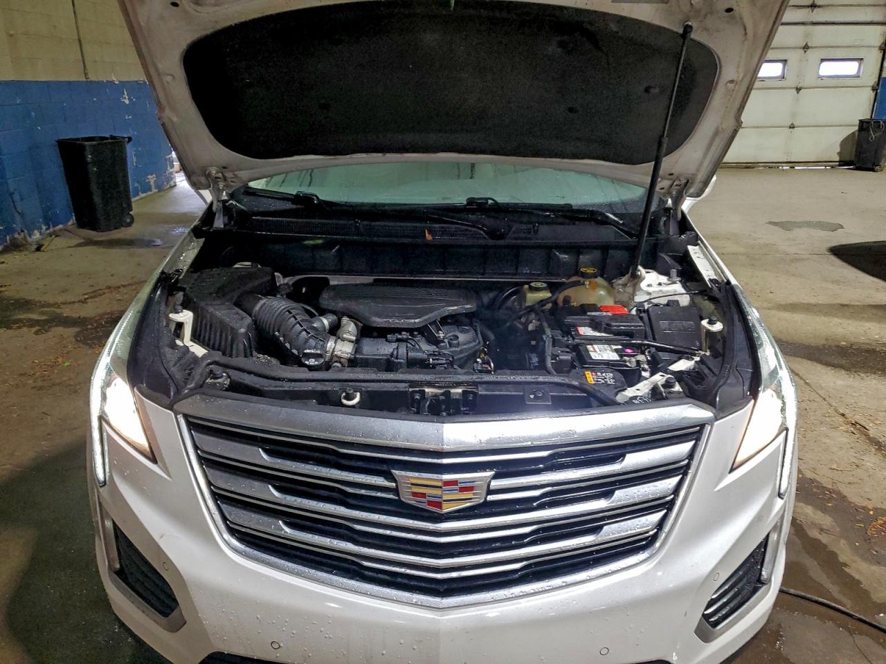 CADILLAC XT5 LUXURY