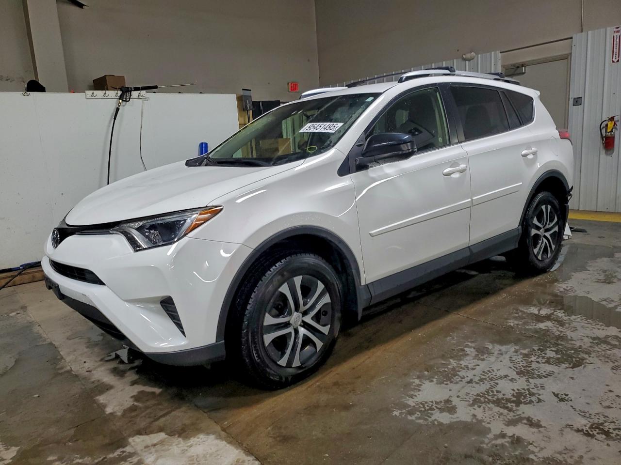 TOYOTA RAV4 LE