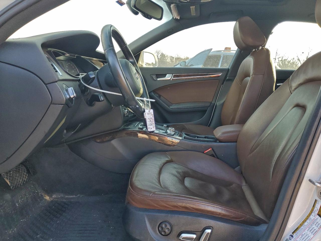 AUDI A4 PREMIUM PLUS