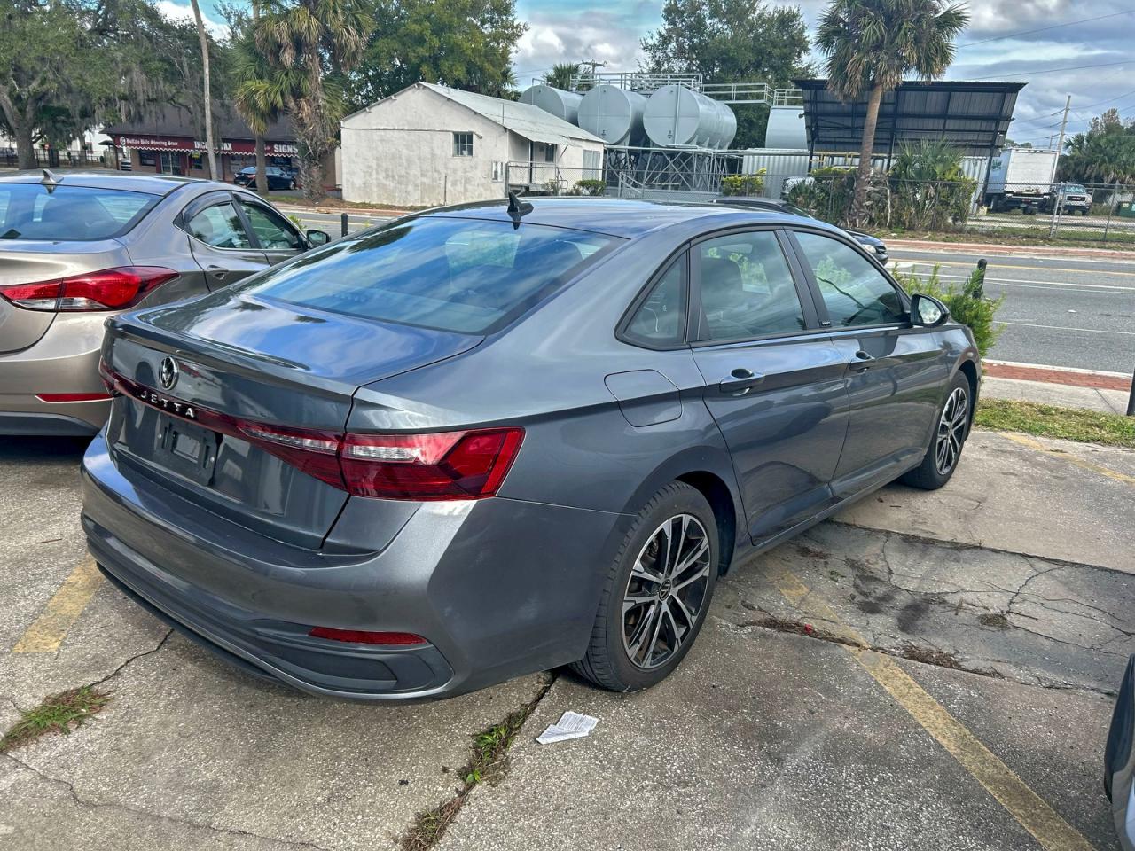 VOLKSWAGEN JETTA SPORT