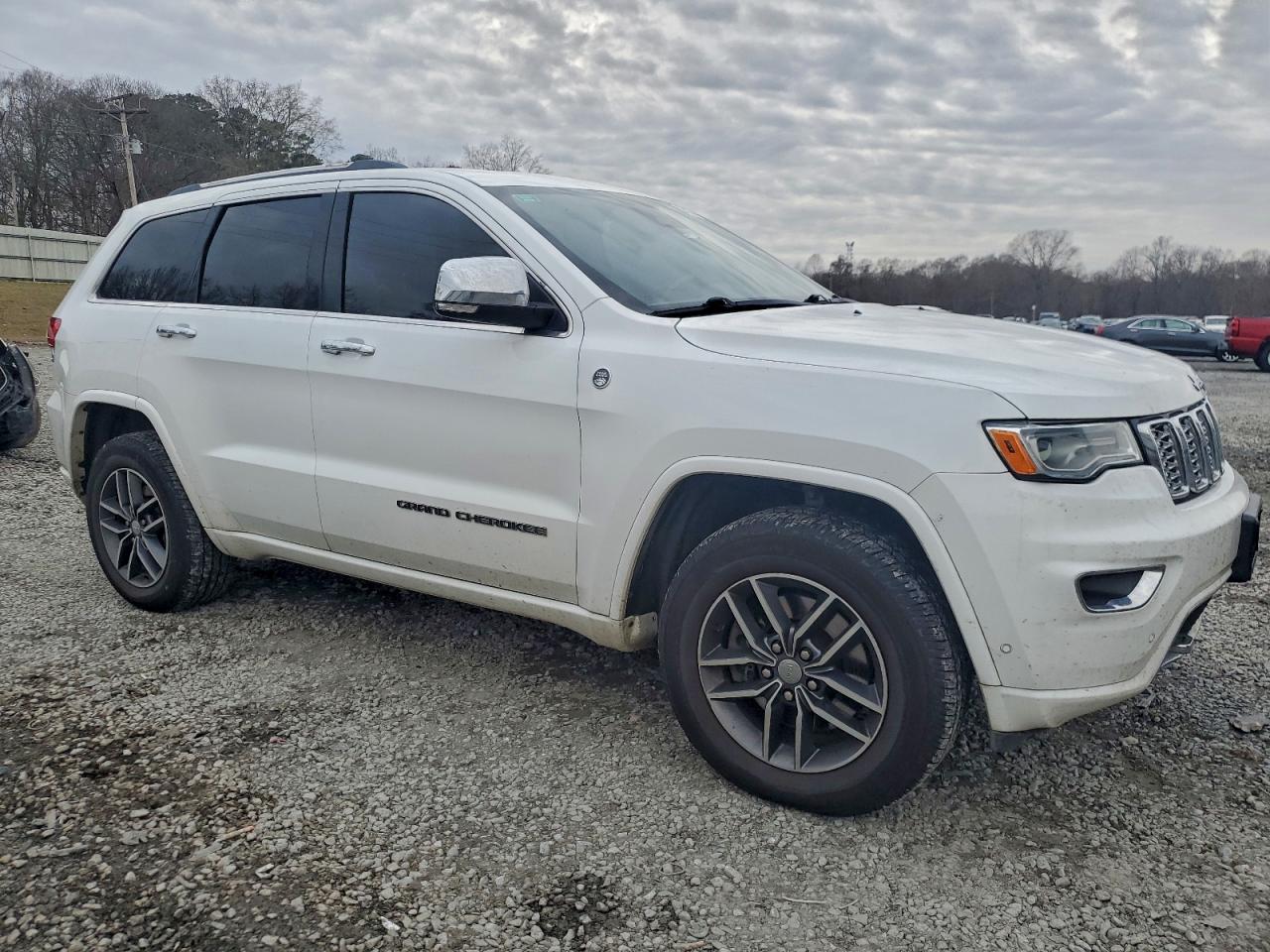 JEEP GRAND CHEROKEE OVERLAND
