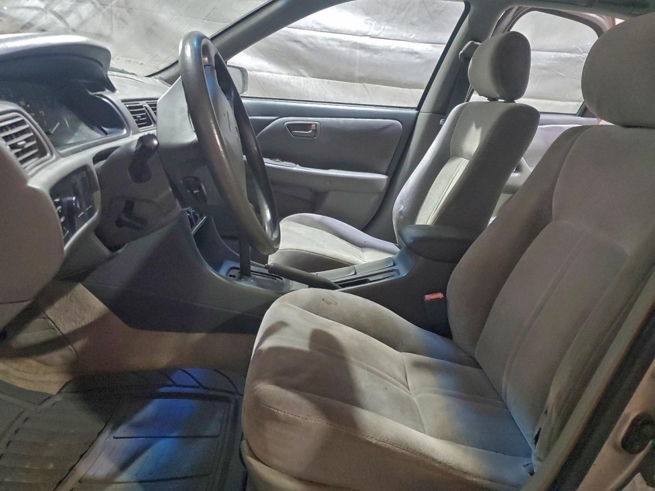 Lot #3311554234 1998 TOYOTA CAMRY CE