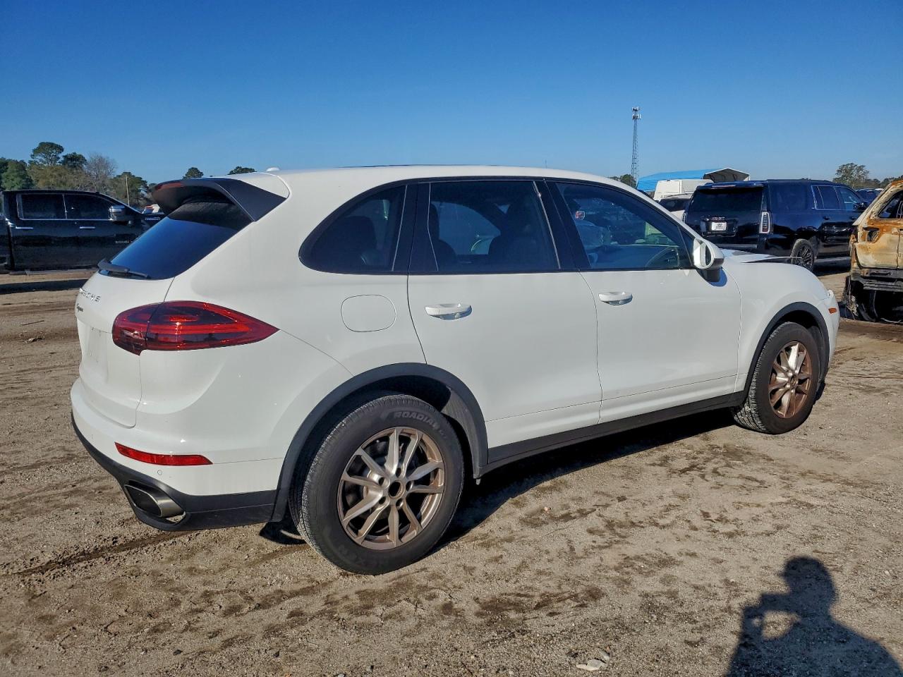 PORSCHE CAYENNE
