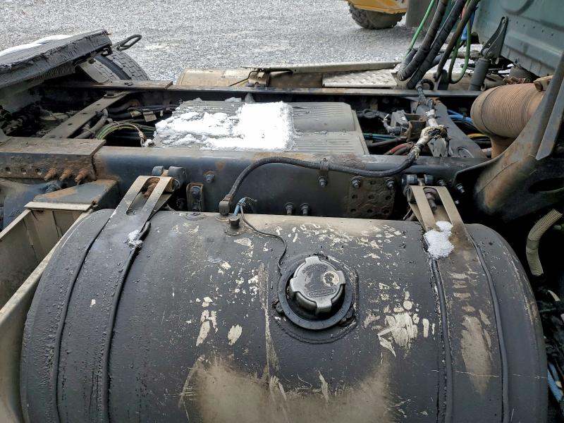 2018 FREIGHTLINER CASCADIA 1 #3319110302