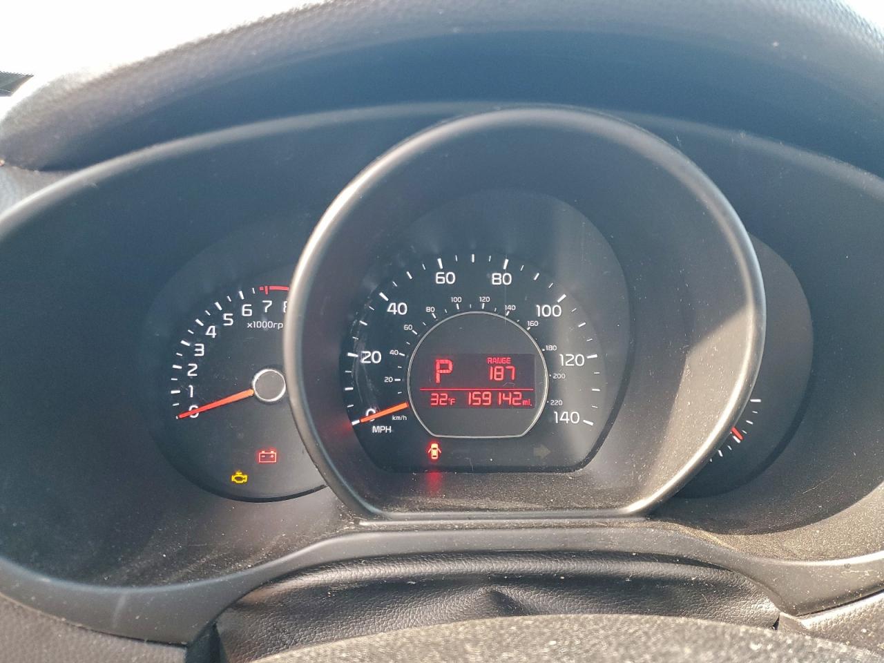 Lot #3310415016 2015 KIA SOUL