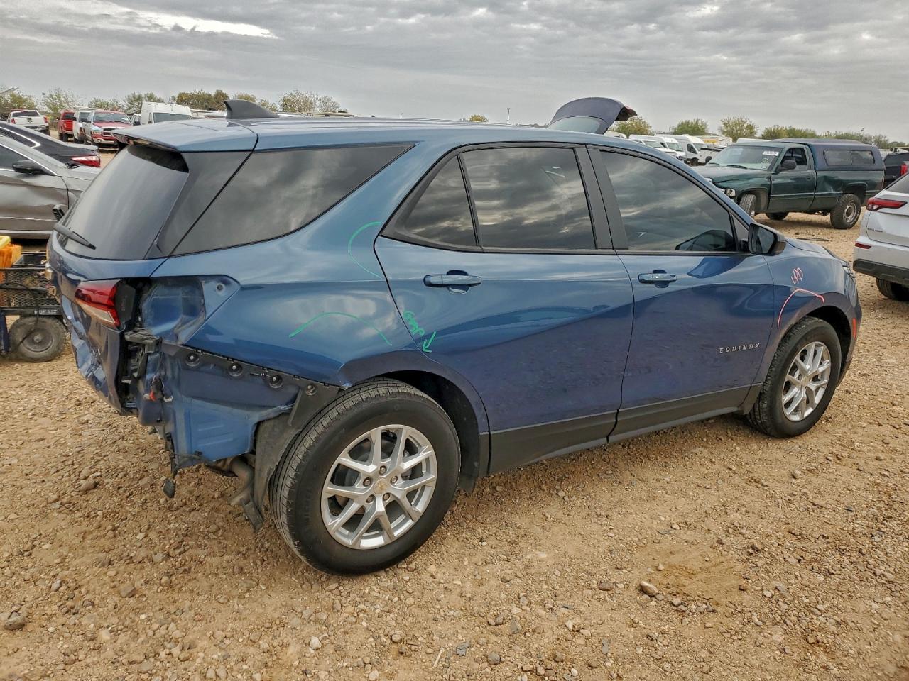 CHEVROLET EQUINOX LS