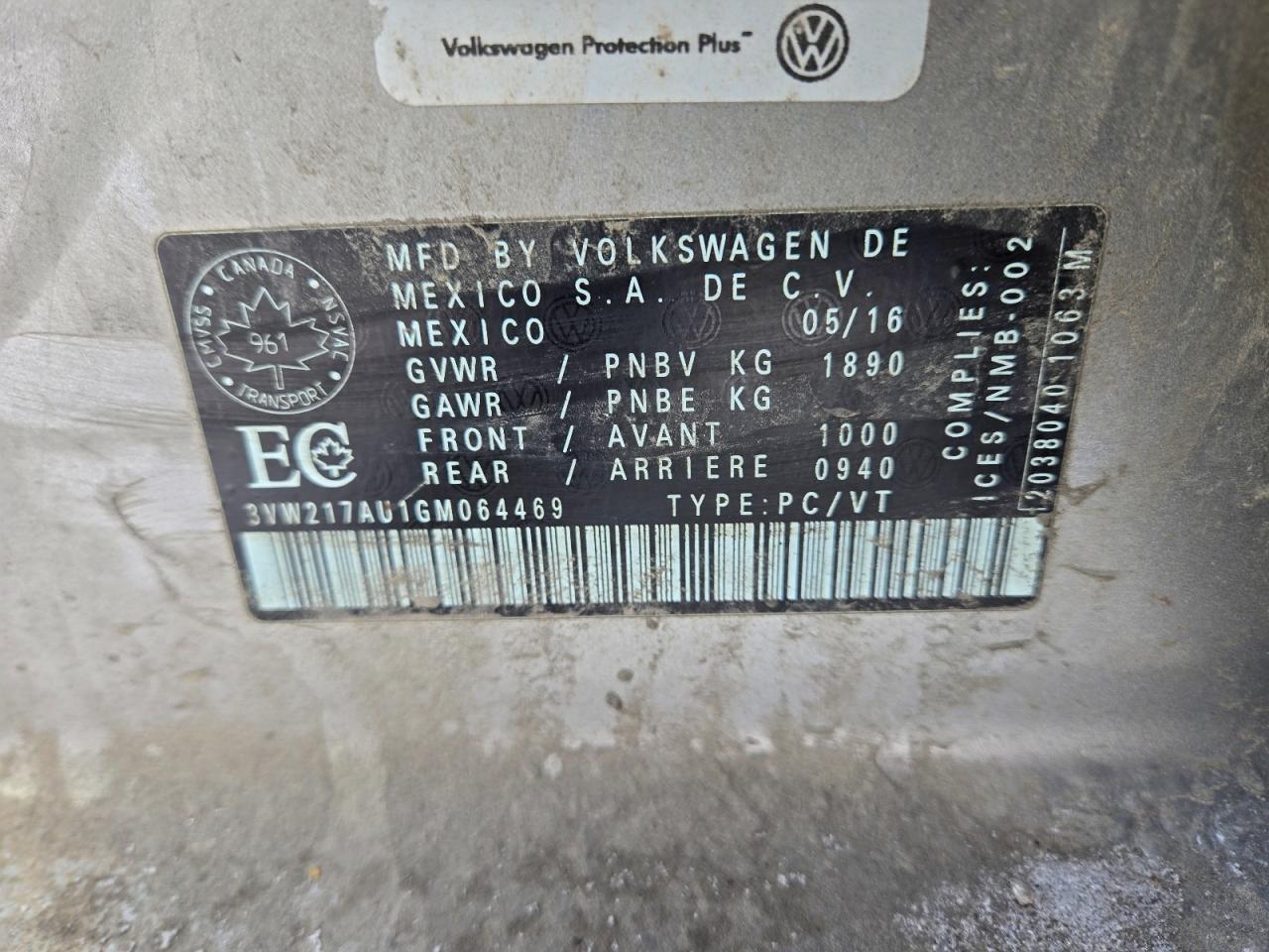 VOLKSWAGEN GOLF S/SE