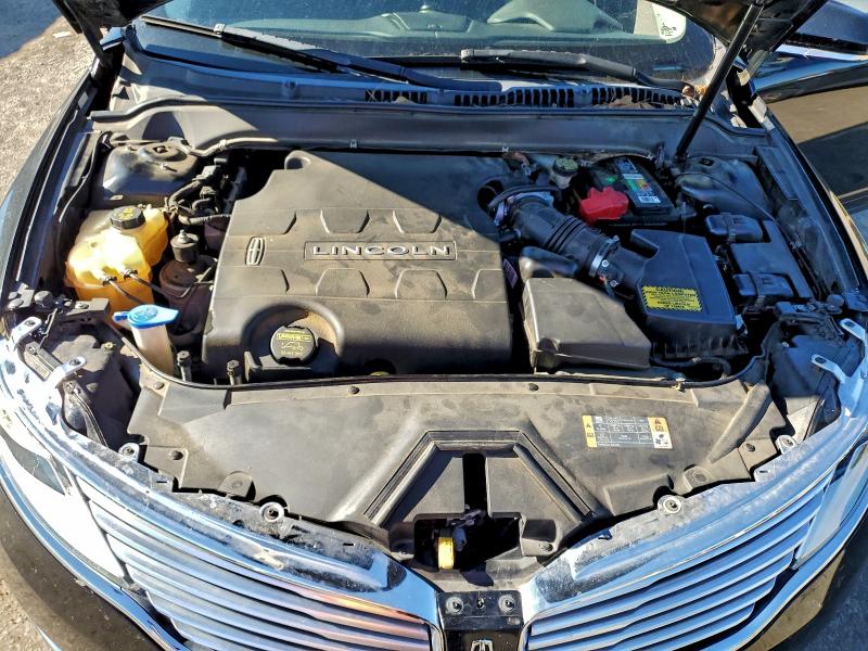 2013 LINCOLN MKZ #3318897949