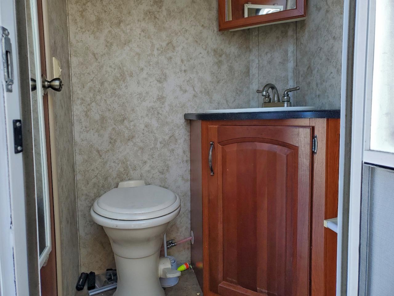 Lot #3315888134 2011 COUGAR TRAV TRAIL