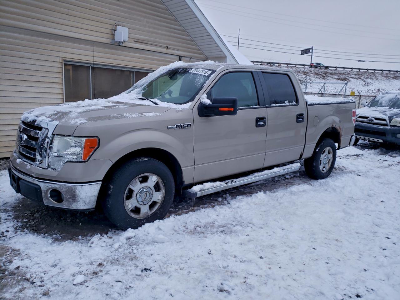 FORD F-150 SUPERCREW