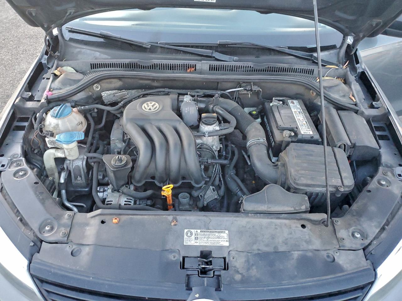 Lot #3312797100 2011 VOLKSWAGEN JETTA BASE