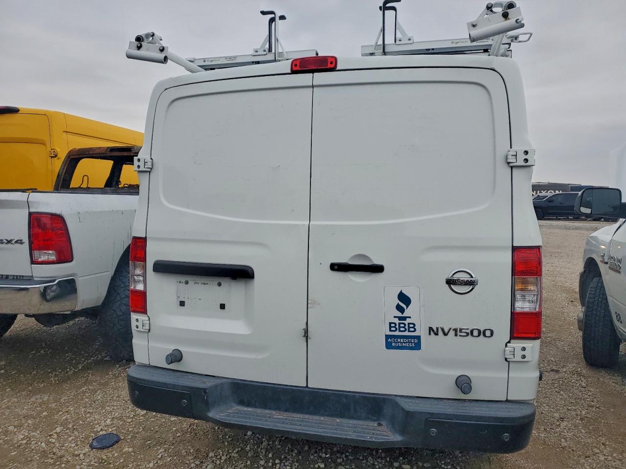 NISSAN NV1500 1500 S