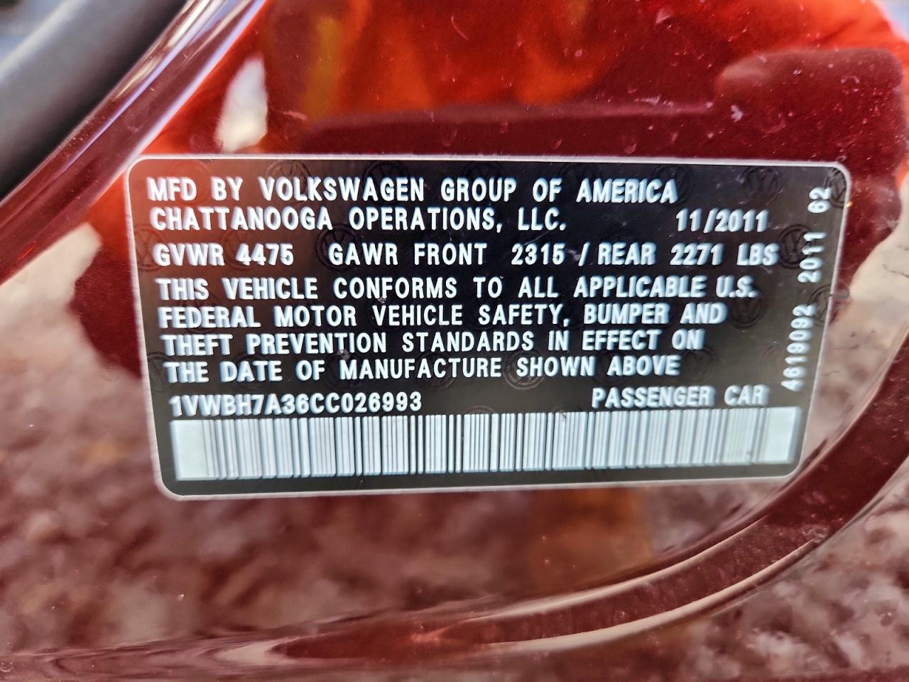 VOLKSWAGEN PASSAT SE