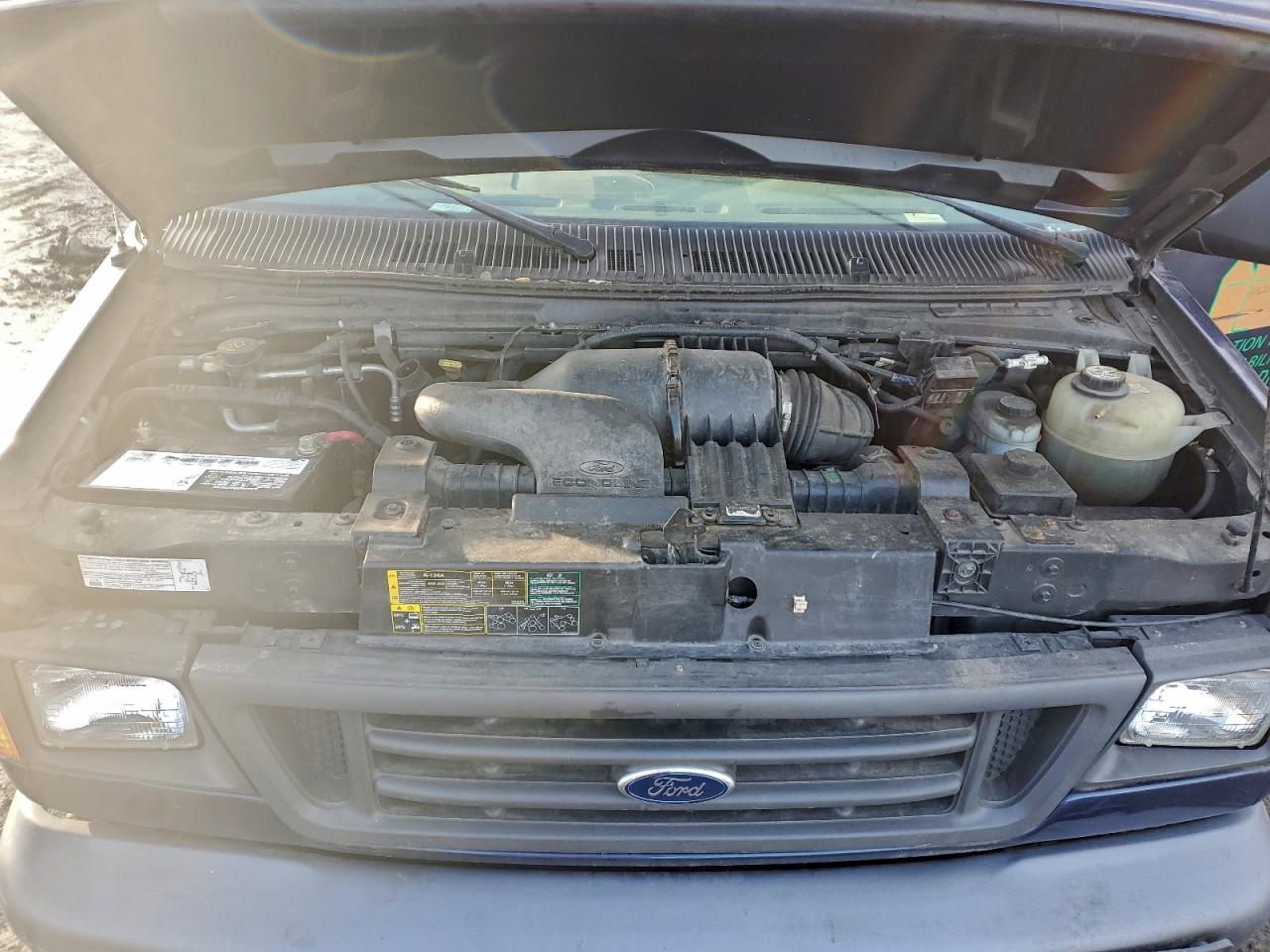 Lot #3305302339 2004 FORD ECONOLINE