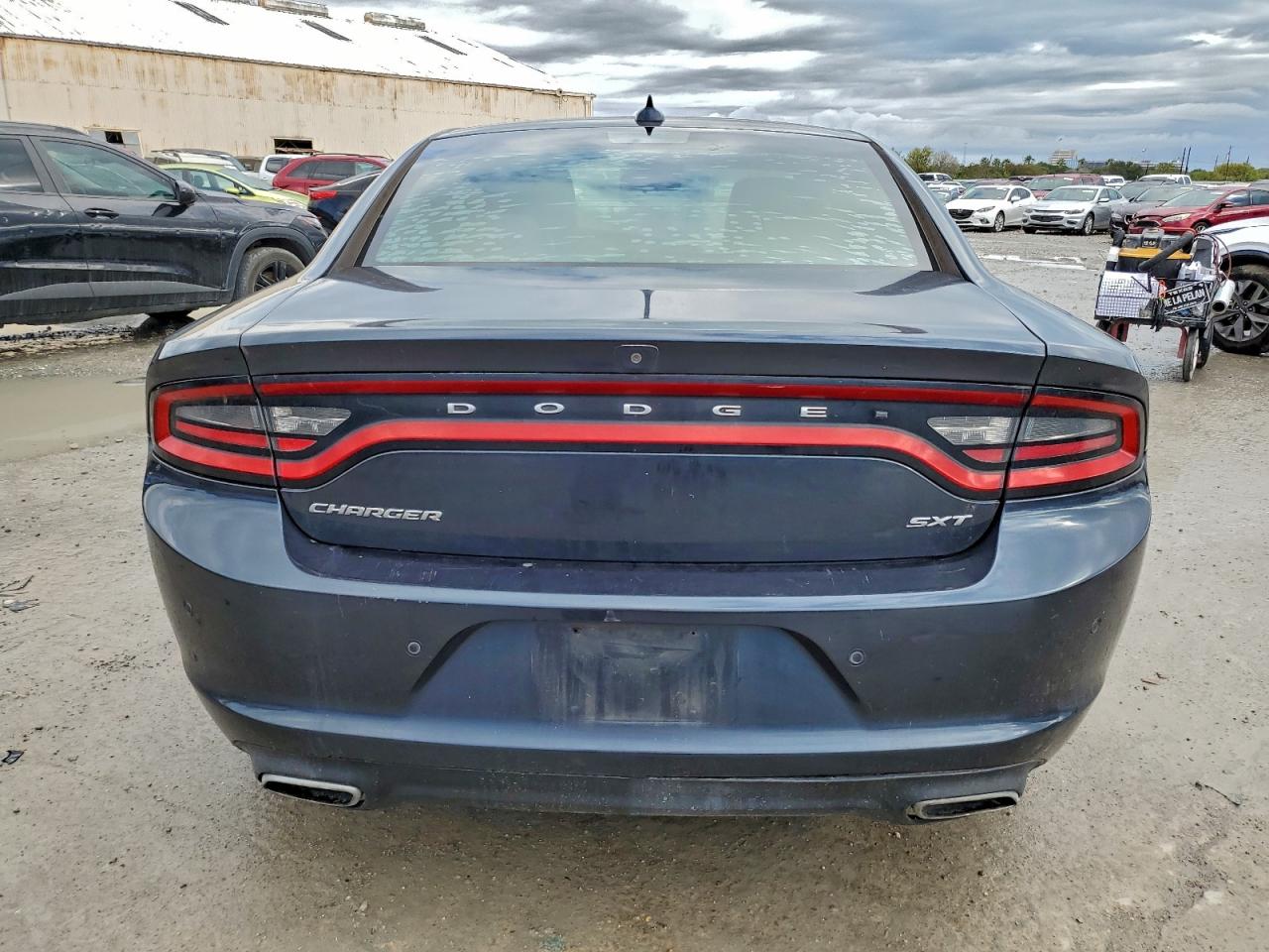 Lot #3317922904 2018 DODGE CHARGER SX