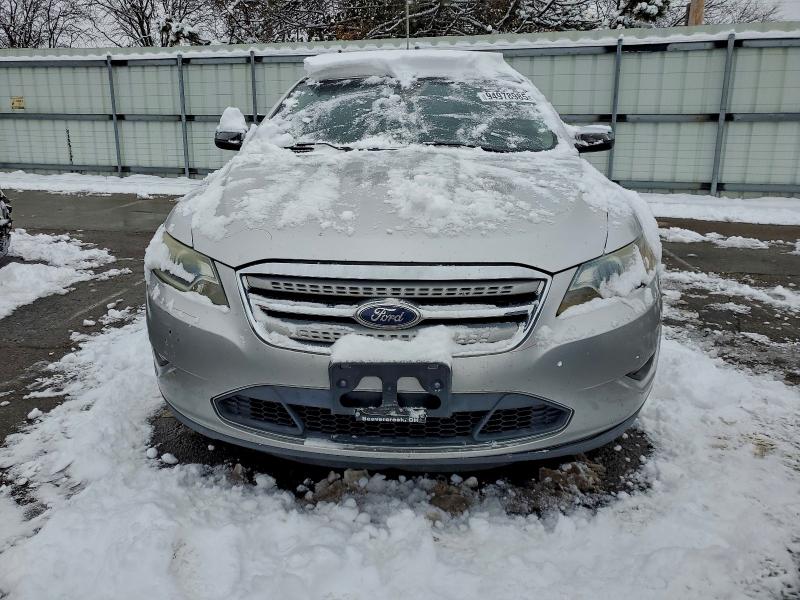 2010 FORD TAURUS LIM #3303665947