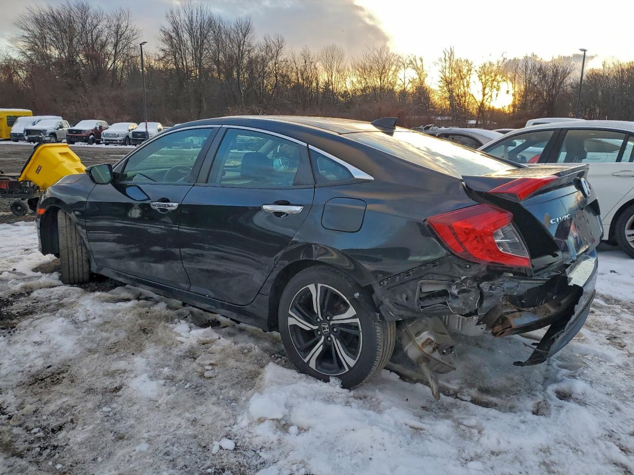 Lot #3309315001 2016 HONDA CIVIC TOUR