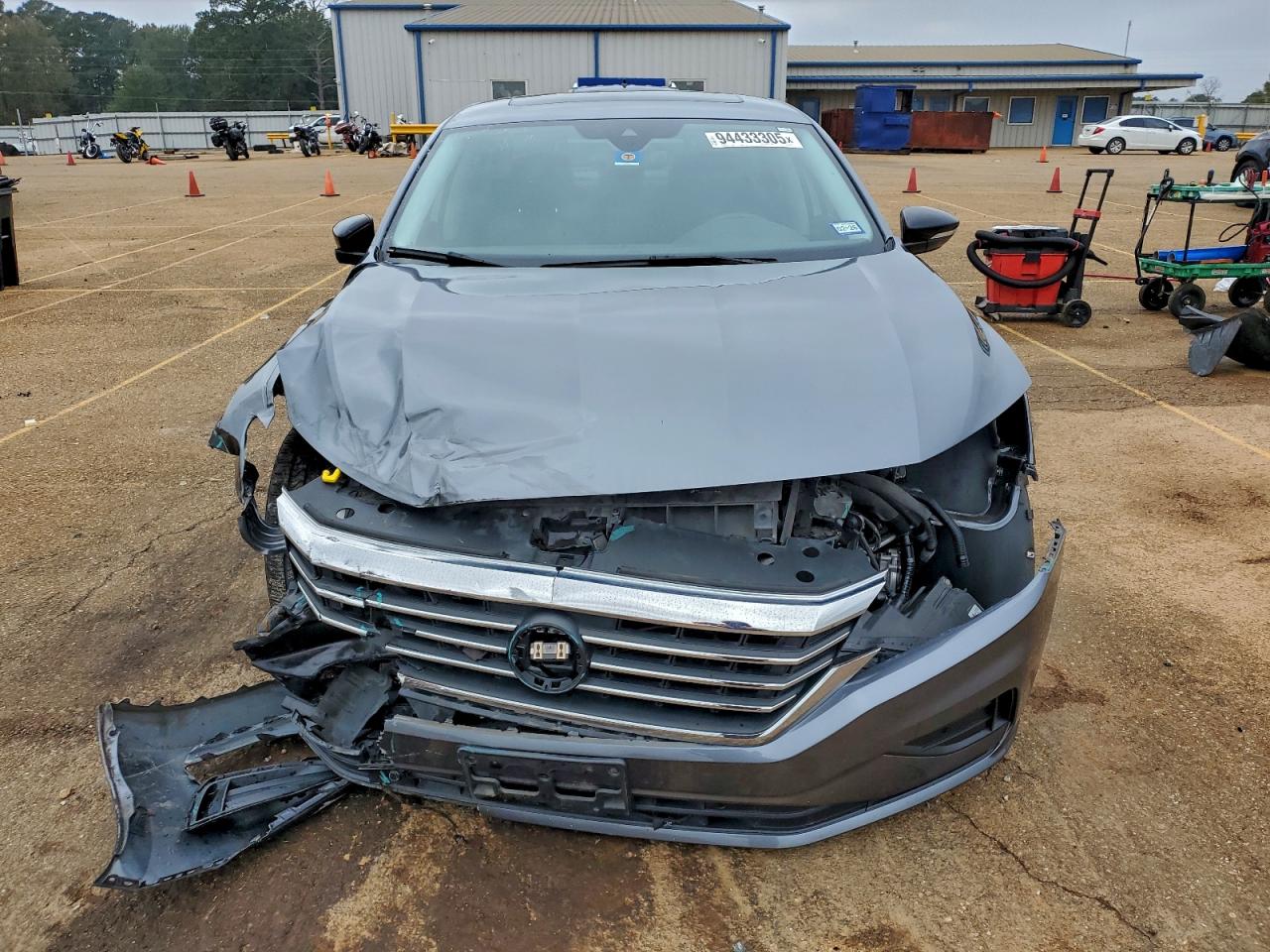 VOLKSWAGEN PASSAT LIMITED EDITION