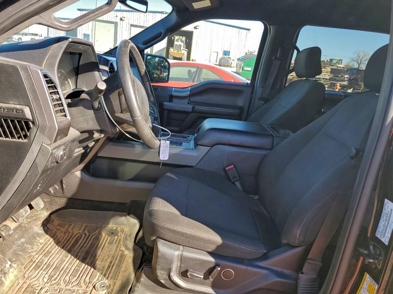 FORD F-150 SUPERCREW