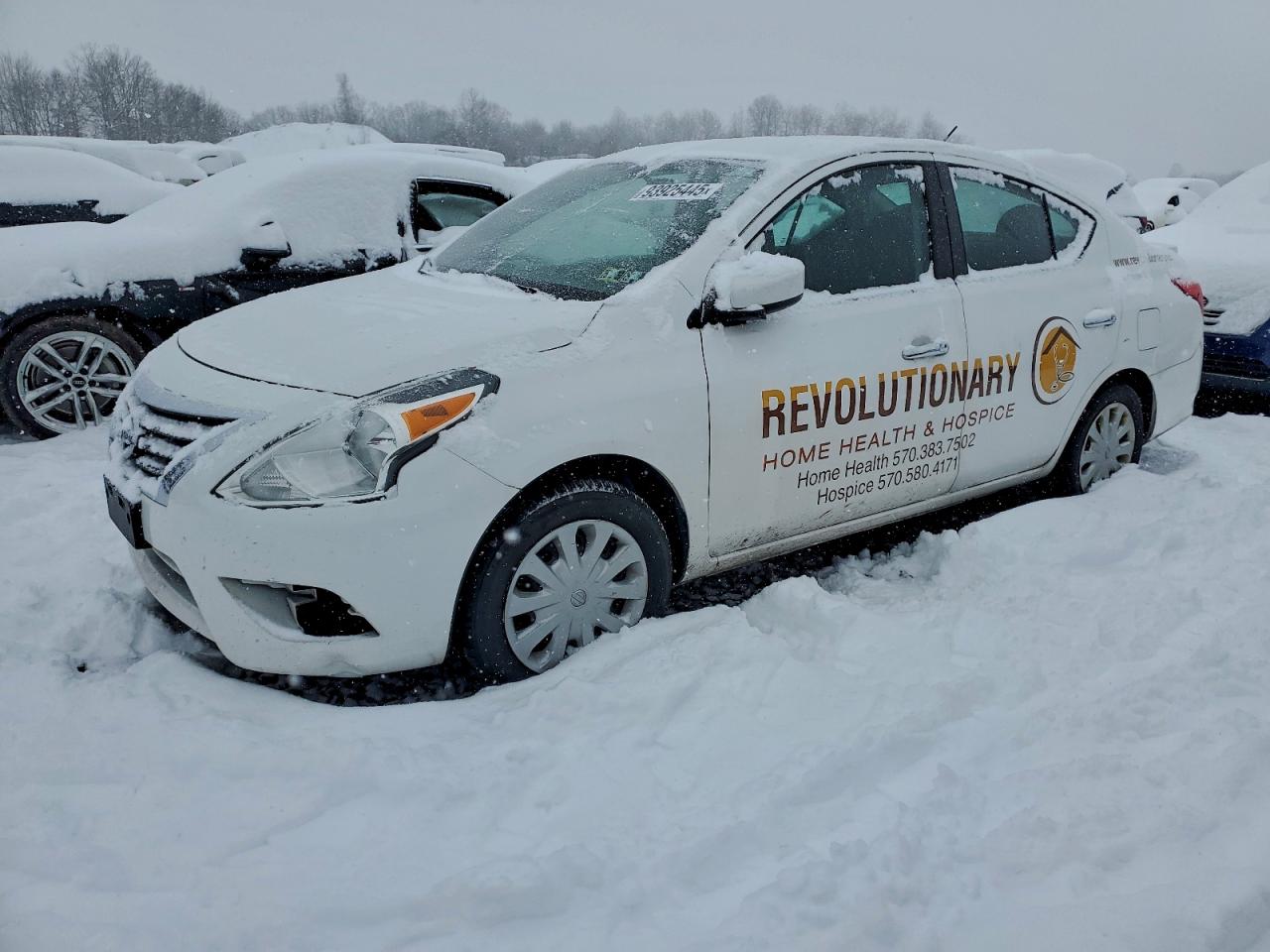 Lot #3304596452 2019 NISSAN VERSA S