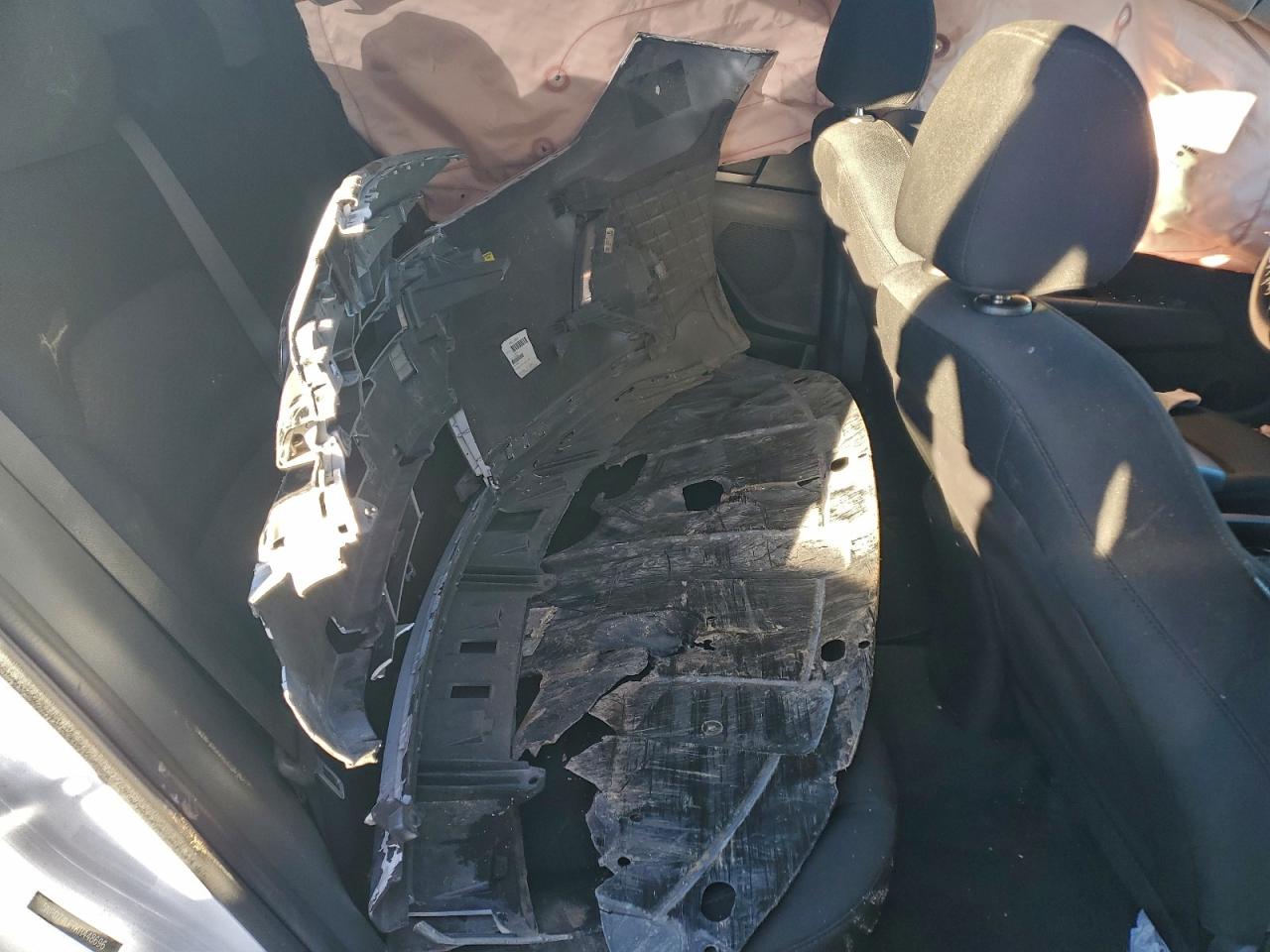 Lot #3312808100 2019 HYUNDAI ELANTRA SE