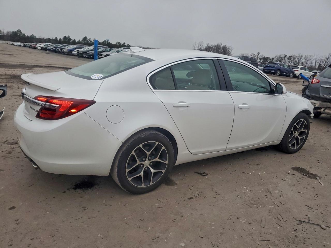 BUICK REGAL SPORT TOURING