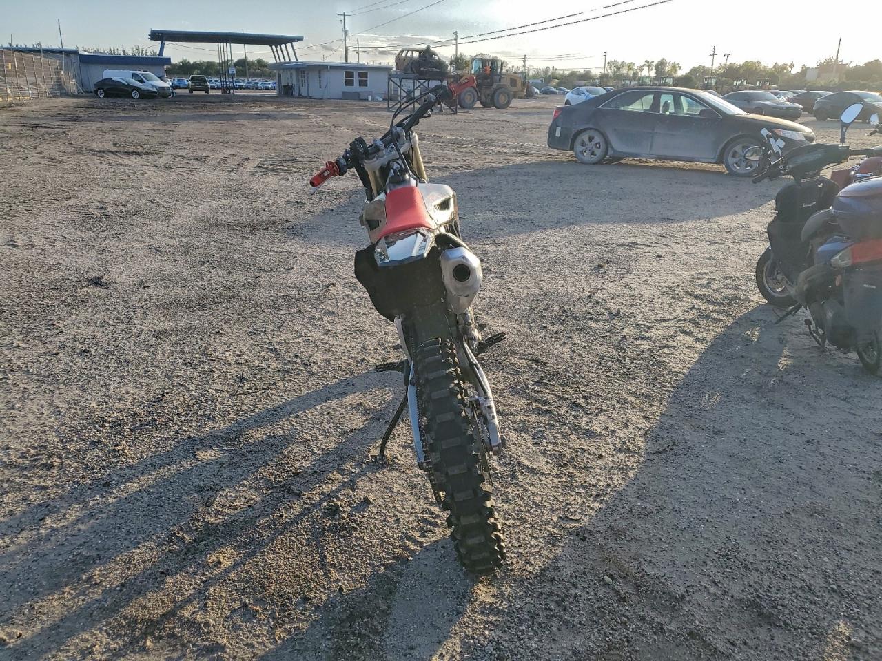 Lot #3304556454 2024 HONDA CRF250 R