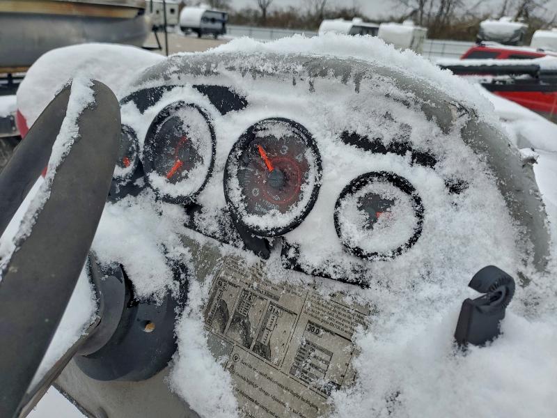 1996 LUND BOAT #3304566456