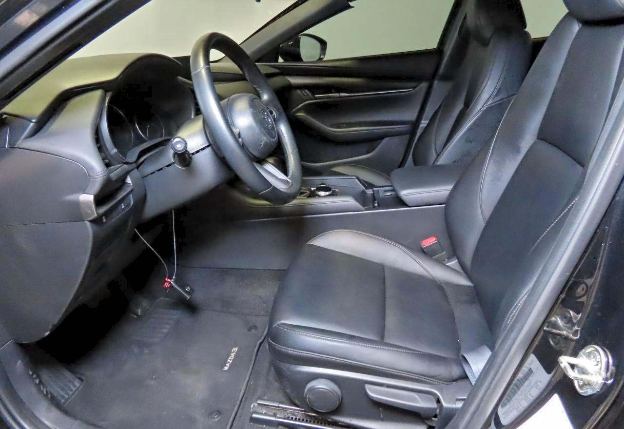 Lot #3310955846 2021 MAZDA 3 SELECT