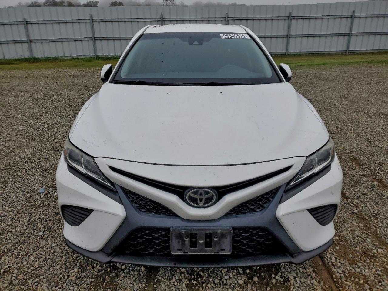 TOYOTA CAMRY L